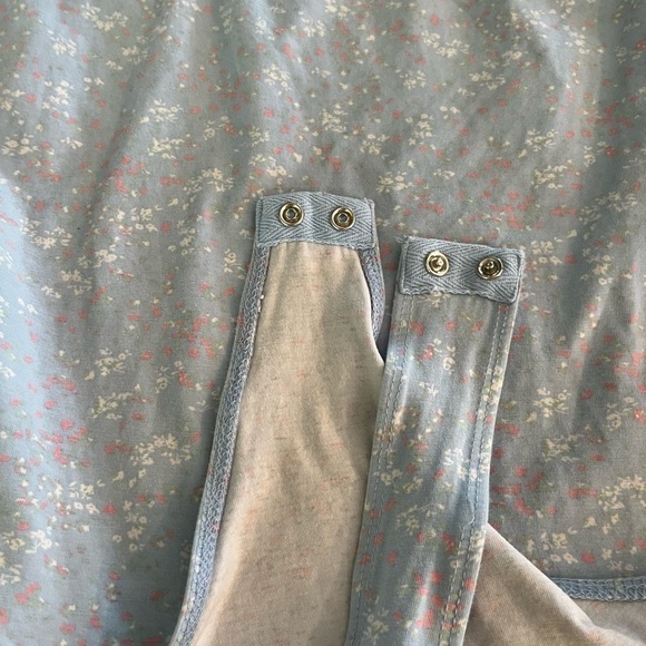 Stitch & Pine Blue Floral Cut Out Long Sleeve Bodysuit Large - Picture 5 of 10